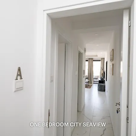 Lazuli Seaview 2bdr * Lárnaka