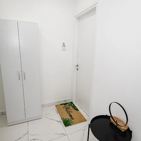 Apartman Lazuli Seaview 2bdr Lárnaka