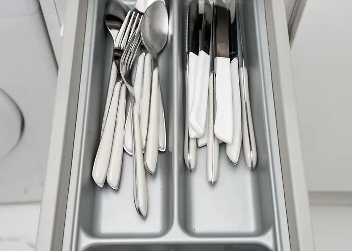 Lazuli Seaview 2bdr Апартаменты Ларнака