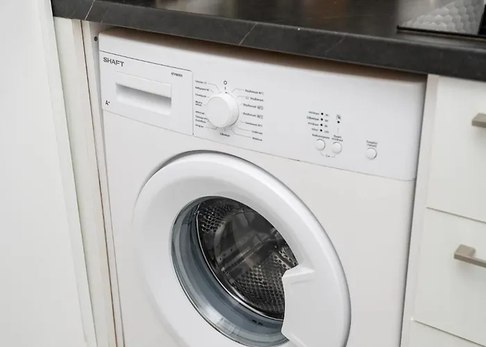 Lazuli Seaview 2bdr * Ларнака