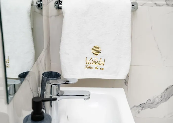 Апартаменты Lazuli Seaview 2bdr *