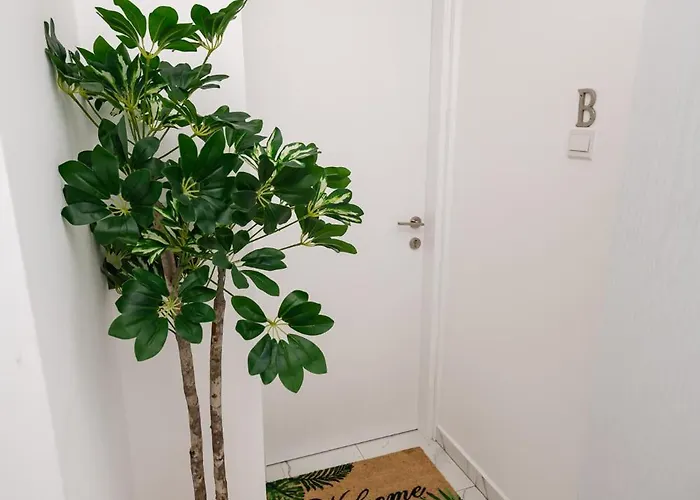 Lazuli Seaview 2bdr Ларнака