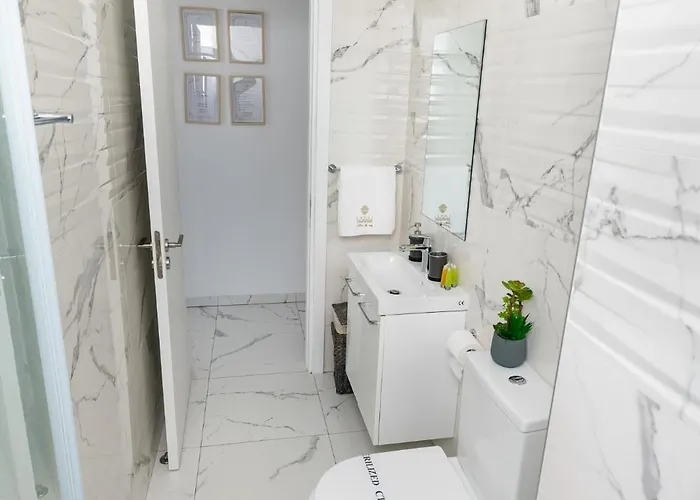 Lazuli Seaview 2bdr *