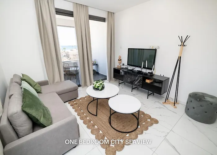 Апартаменты Lazuli Seaview 2bdr Ларнака