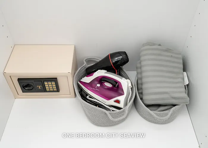 Lazuli Seaview 2bdr Ларнака