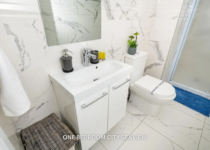 Апартаменты Lazuli Seaview 2bdr *