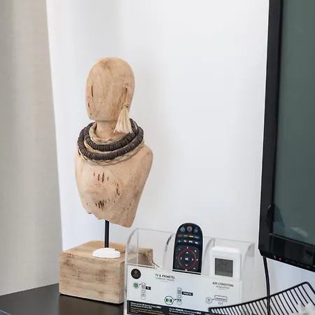 Lazuli Seaview 2bdr * Larnaca