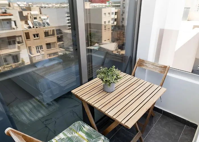 Lazuli Seaview 2bdr Larnaca